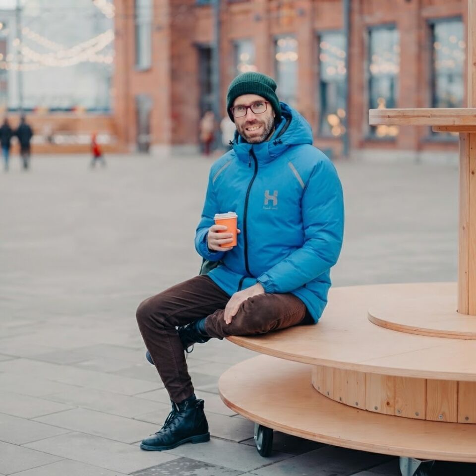 Kapşonlu Reflektörlü Mavi Softshell Mont